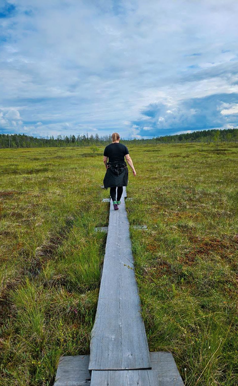 sallavaan-yritysrunot-pitkospuut sallavaan-yritysrunot-pitkospuut